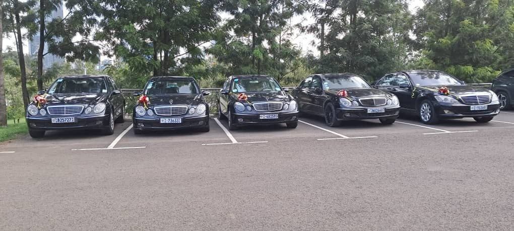 Mercedes Black Fleet